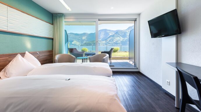 Our rooms with breathtaking lake views